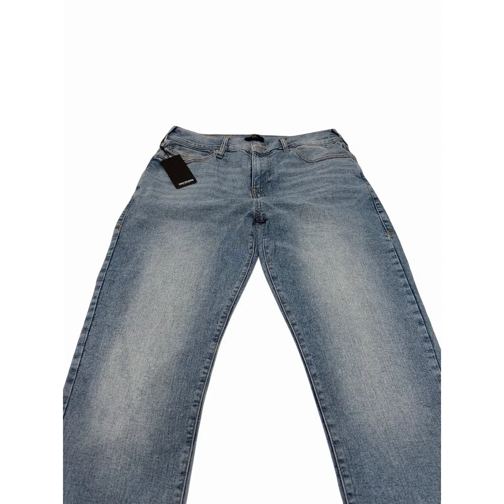 True Religion Mens Geno SN Flap Slim Light Bliss Wash Jeans Pants Size 34x32 NWT